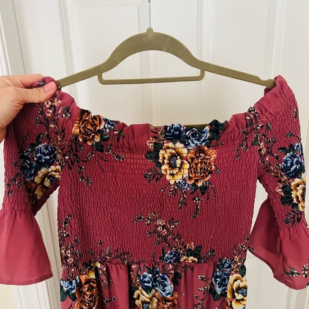 Super cute off the shoulder flowy maxi size PXL - Picture 5 of 5